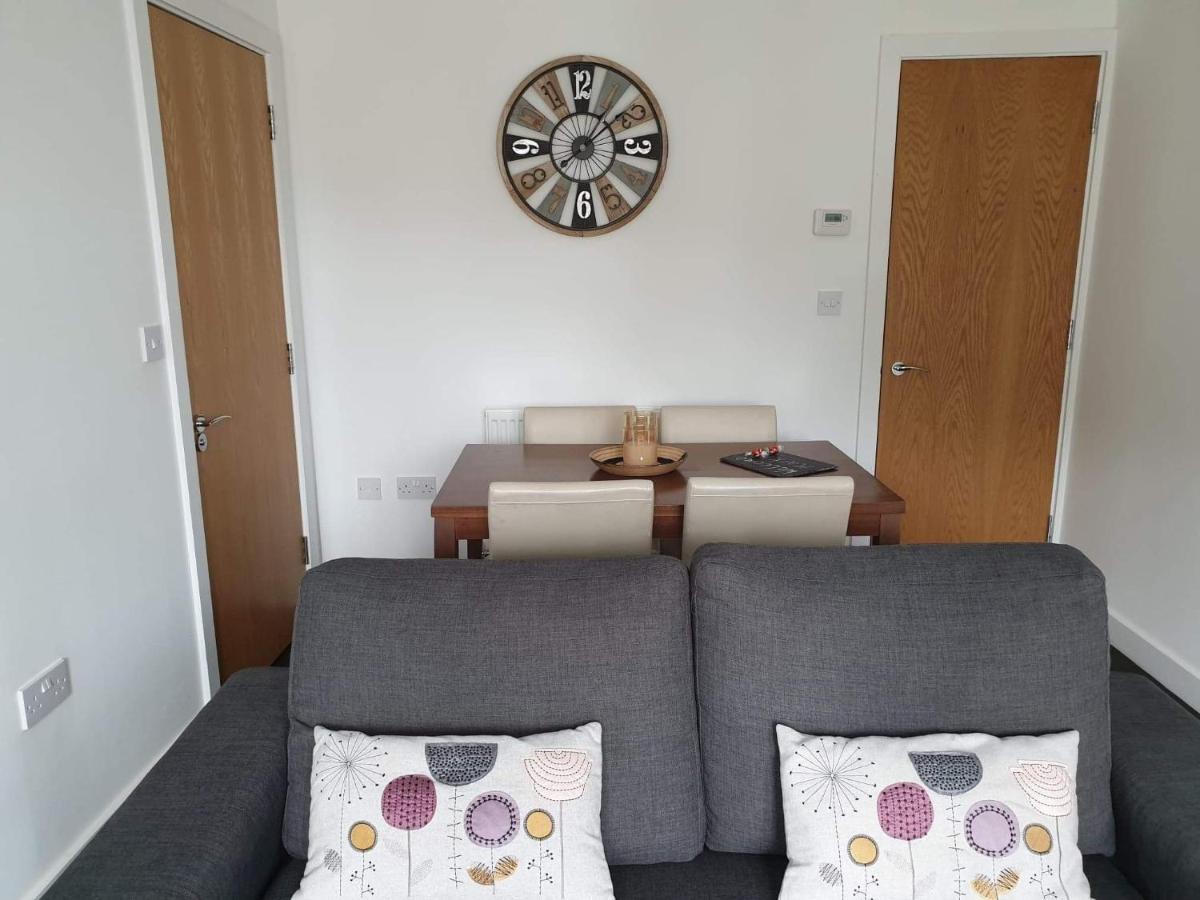 Modern Apartment With Stunning Sea View Weston-super-Mare Buitenkant foto