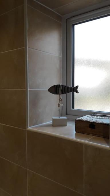 Modern Apartment With Stunning Sea View Weston-super-Mare Buitenkant foto